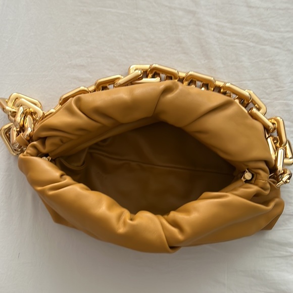 Bottega Veneta The Chain Pouch Shoulder Bag - Picture 6 of 6